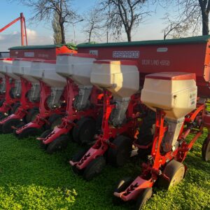 Semanatoare de planta prasitoare - Gaspardo MTR 8R BBP si Calculator MCE