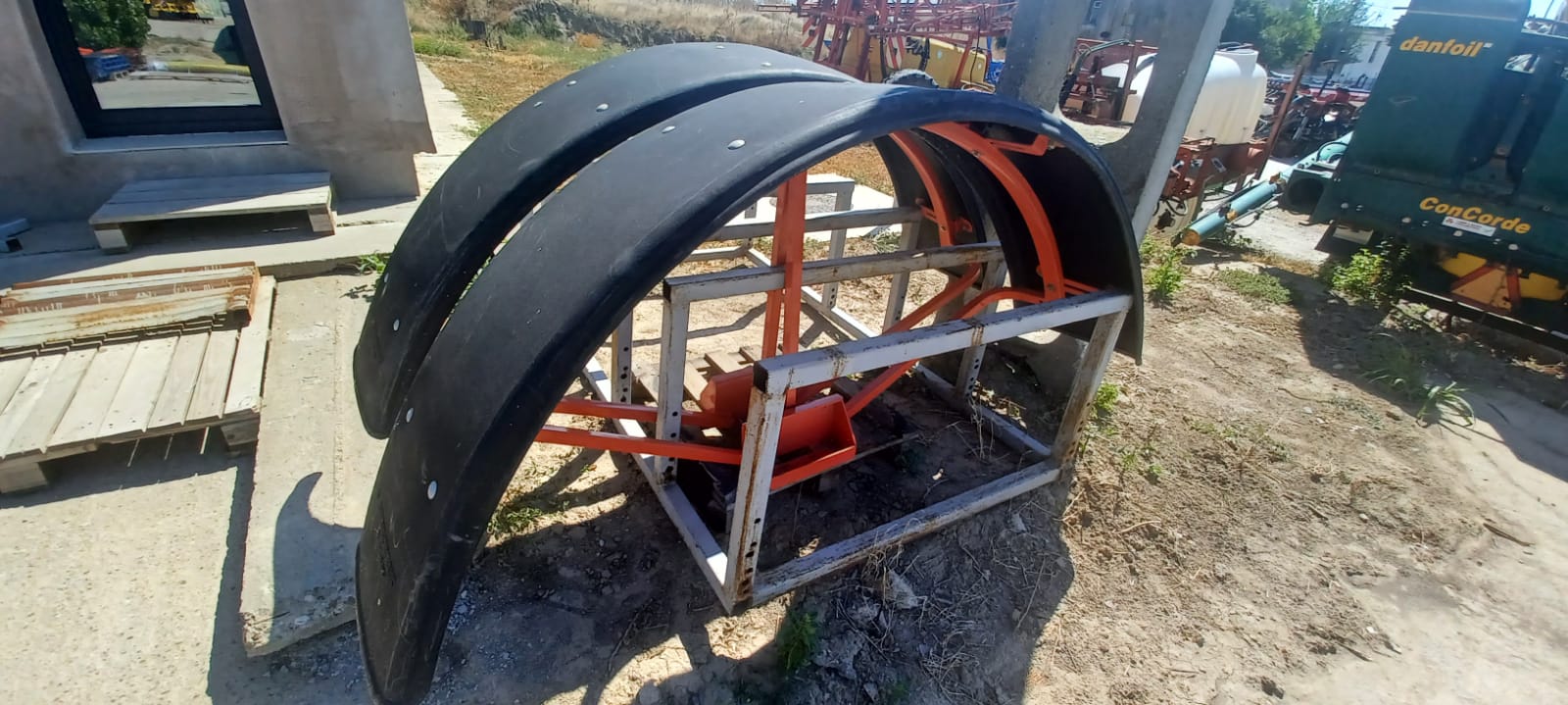 De vanzare: Tavalugi, KIT-uri de primavara, buncar semanatoare LEMKEN si Aripi MET Maschio - imagine 5